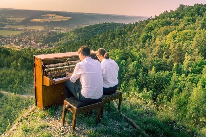 Open Air: Klavierabend mit dem Duo Be-Flügelt Thumbnail